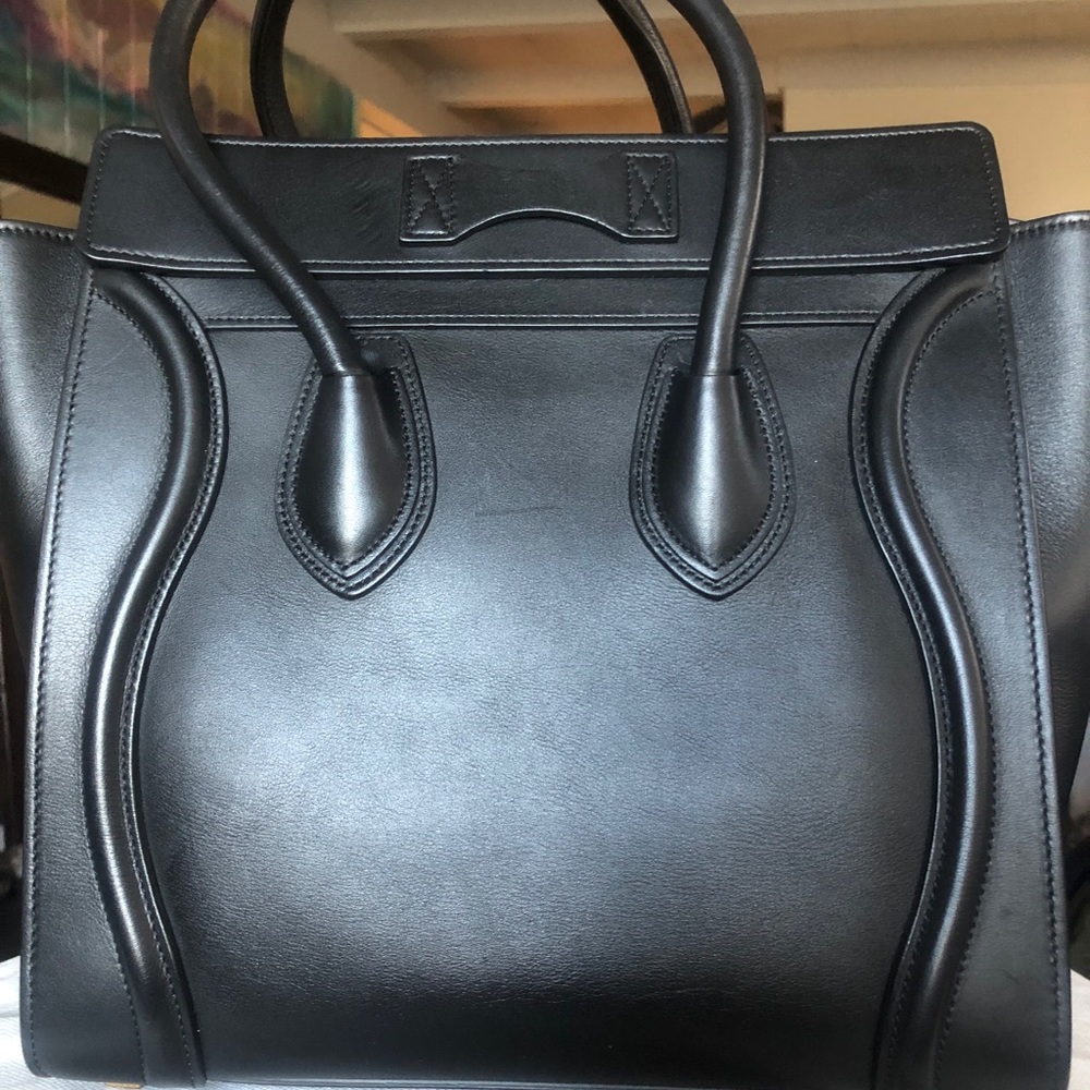 CELINE MICRO LUGGAGE HANDBAG IN SMOOTH CALFSKIN BLACK - Picture 8 of 15